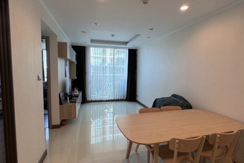 Studio in the Condo in Watthana, Bangkok, Thailand № 169492