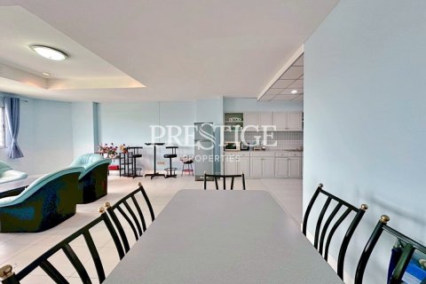 Condo in Pattaya, Thailand, 1 bedroom № 198048 - photo 10