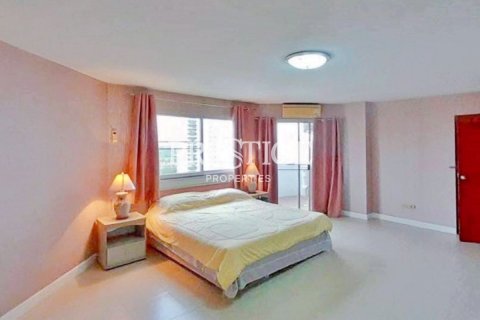 Condo in Pattaya, Thailand, 1 bedroom № 198048 - photo 16