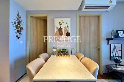 Condo in Pattaya, Thailand, 2 bedrooms № 198052 - photo 7