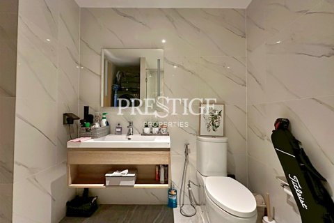 Condo in Pattaya, Thailand, 2 bedrooms № 198052 - photo 24
