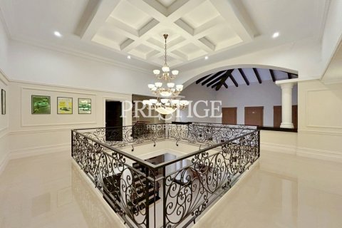 House in Pattaya, Thailand 6 bedrooms № 198050 - photo 22
