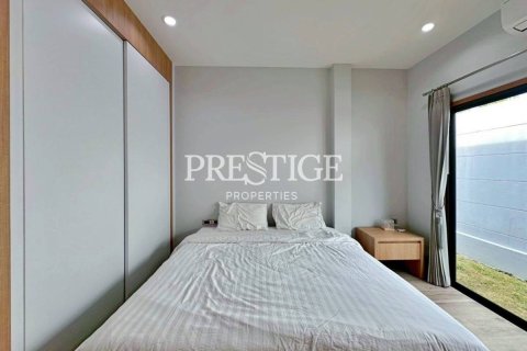 House in Pattaya, Thailand 3 bedrooms № 198049 - photo 25
