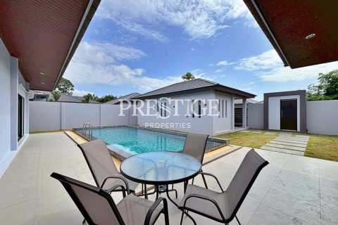 House in Pattaya, Thailand 3 bedrooms № 198049 - photo 28