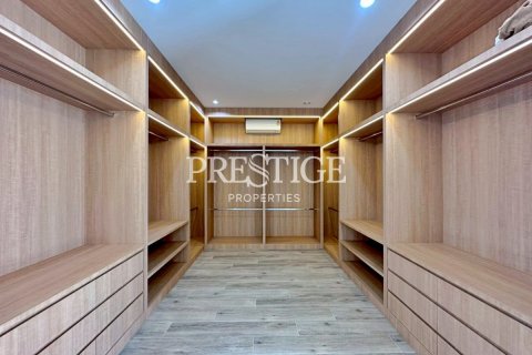 House in Pattaya, Thailand 3 bedrooms № 198049 - photo 17
