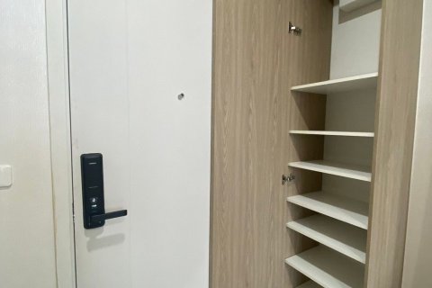 Студия в кондо в Банг Пхлате, Бангкок, Таиланд № 142842 - фото 7