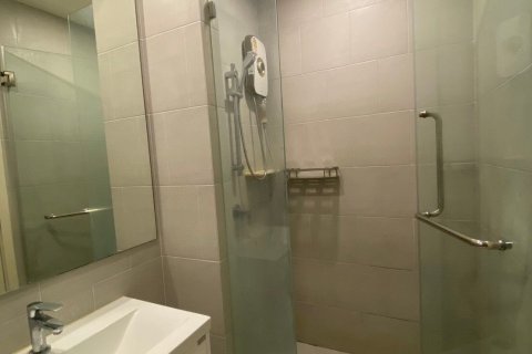 Студия в кондо в Банг Пхлате, Бангкок, Таиланд № 142842 - фото 9