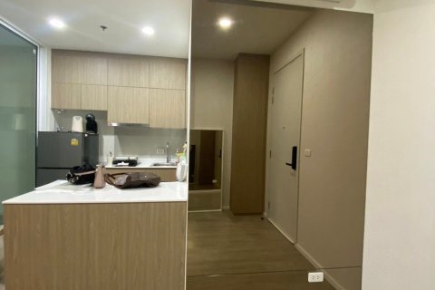 Студия в кондо в Банг Пхлате, Бангкок, Таиланд № 142842 - фото 11