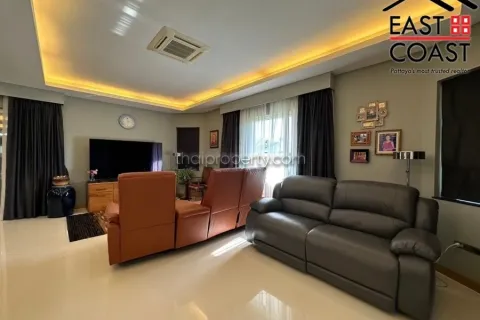 Casa de 2 dormitorios en Pattaya, Tailandia № 213553 - foto 4