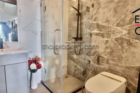 Condominio de 2 dormitorios en Pattaya, Tailandia № 213556 - foto 14