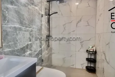 Condominio de 2 dormitorios en Pattaya, Tailandia № 213556 - foto 12