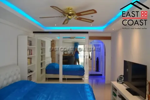 Condominio de 1 dormitorio en Jomtien Beach, Pattaya, Tailandia № 213555 - foto 8