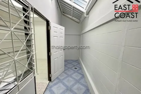 Casa de 2 dormitorios en Pattaya, Tailandia № 213551 - foto 9