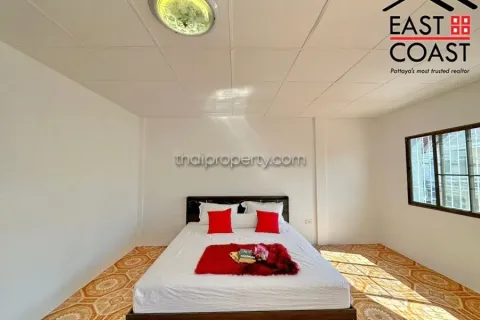 Casa de 2 dormitorios en Pattaya, Tailandia № 213551 - foto 12