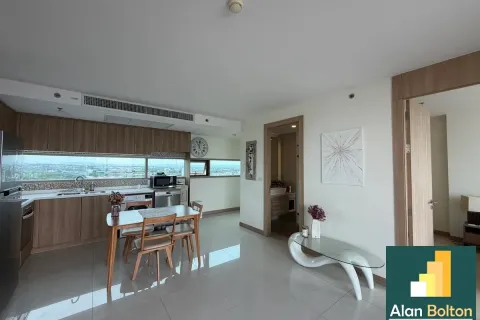 Condominio de 2 dormitorios en Jomtien Beach, Pattaya, Tailandia № 210573 - foto 4