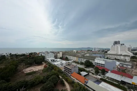 Condominio de 2 dormitorios en Jomtien Beach, Pattaya, Tailandia № 210573 - foto 15