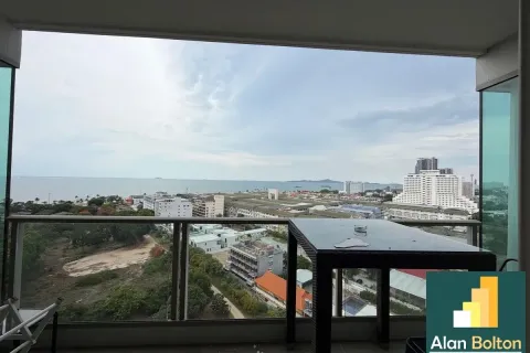 Condominio de 2 dormitorios en Jomtien Beach, Pattaya, Tailandia № 210573 - foto 9
