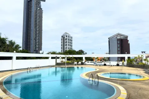 Estudio en el condominio en Jomtien Beach, Pattaya, Tailandia № 210572 - foto 15