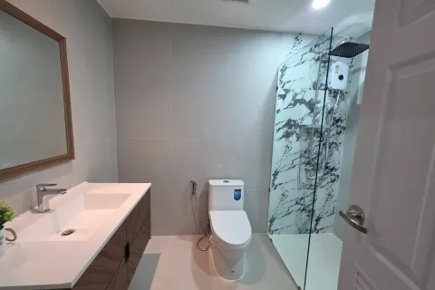 House in Pattaya, Thailand 3 bedrooms № 210569 - photo 13