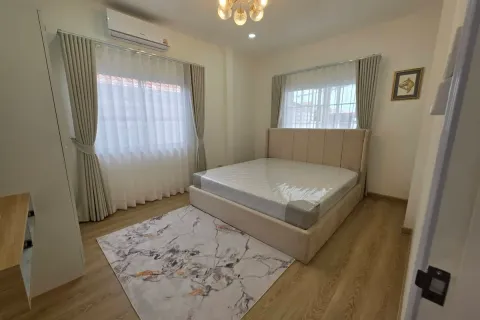 House in Pattaya, Thailand 3 bedrooms № 210569 - photo 7