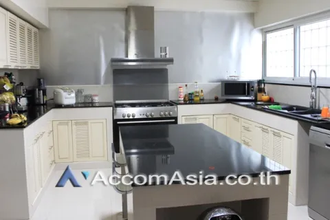 Reihenhaus in Watthana, Bangkok, Thailand 5 Schlafzimmer № 215228 - Foto 4