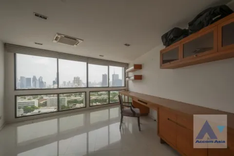 Condo à Khlong Toei, Bangkok, Thaïlande, 3 chambres  № 215230 - photo 2