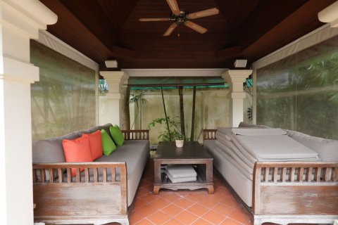 Villa in Phuket, Thailand 5 bedrooms № 144905 - photo 14