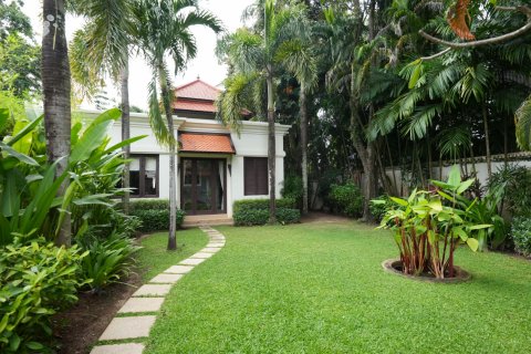 Villa in Phuket, Thailand 5 bedrooms № 144905 - photo 6