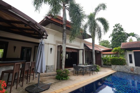Villa in Phuket, Thailand 5 bedrooms № 144905 - photo 4
