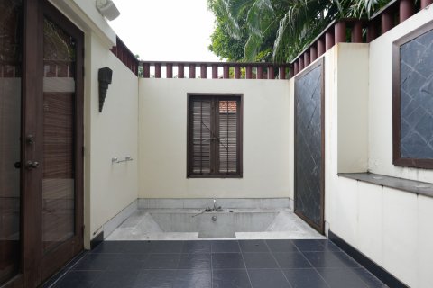 Villa in Phuket, Thailand 5 bedrooms № 144905 - photo 13