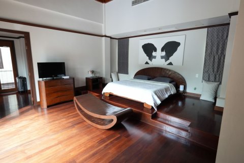 Villa in Phuket, Thailand 5 bedrooms № 144905 - photo 12