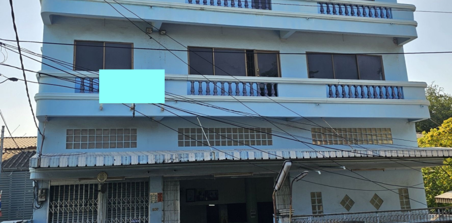 Townhouse in Phasi Charoen, Bangkok, Thailand 5 bedrooms № 157904