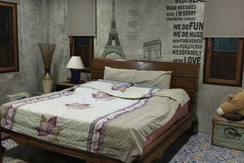 House in Saraphi, Thailand 7 bedrooms № 157907 - photo 4