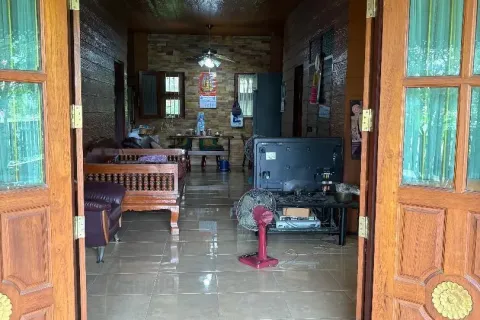 House in Saraphi, Thailand 7 bedrooms № 157907 - photo 6