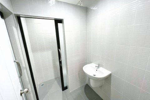 Townhouse in Phuket, Thailand 2 bedrooms № 157903 - photo 8