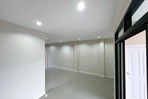 Townhouse in Phuket, Thailand 2 bedrooms № 157903 - photo 4