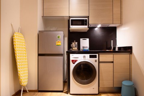 Studio dans le Condo à Khlong Toei, Bangkok, Thaïlande  № 151694 - photo 5