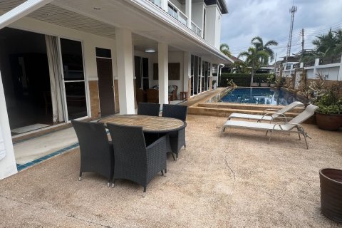 Вилла в Хуа Хине, Таиланд с 4 спальнями  № 151691 - фото 6