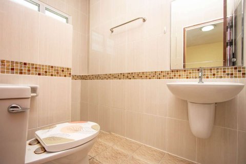 House in Chiang Mai, Thailand 3 bedrooms № 205523 - photo 10