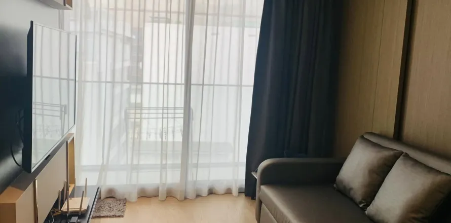 Studio dans le Condo à Bang Rak, Bangkok, Thaïlande  № 169337