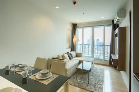 Studio in the Condo in Sathon, Bangkok, Thailand  № 169340