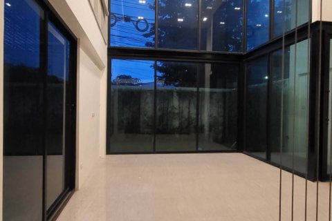 Townhouse à Lat Phrao, Bangkok, Thaïlande 3 chambres № 169338 - photo 3