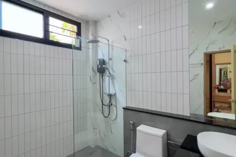 Дом в Ханг Донге, Таиланд с 4 спальнями № 169339 - фото 17