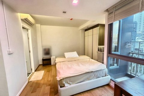 Кондоминиум с 1 спальней в Клонг Тоэй, Бангкок, Таиланд № 114032 - фото 2