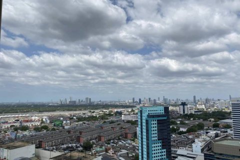 Кондоминиум с 2 спальнями в Бангкоке, Таиланд № 114029 - фото 10