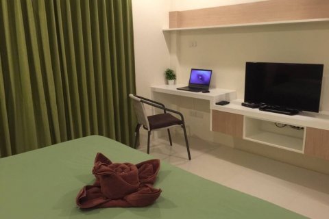 Квартира в Си Рача, Таиланд с 55 спальнями  № 114031 - фото 8