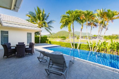 Вилла в Хуа Хине, Таиланд с 3 спальнями  № 114034 - фото 3