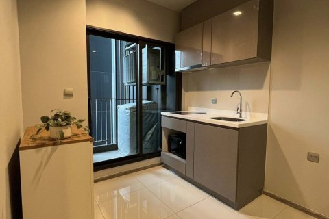 Studio in the Condo in Ratchathewi, Bangkok, Thailand  № 153503 - photo 5