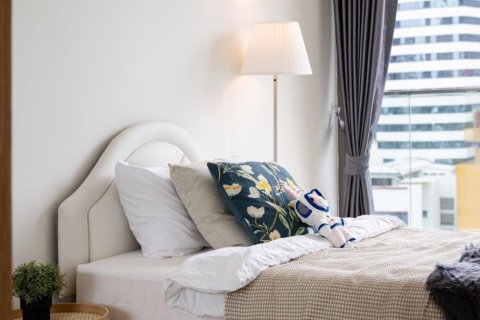 Кондоминиум с 3 спальнями в Банг Раке, Бангкок, Таиланд № 153509 - фото 11