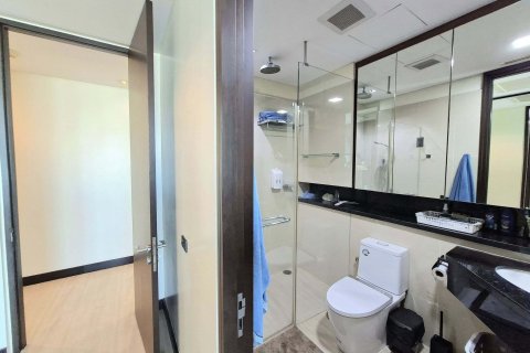 Condo in Khlong Toei, Bangkok, Thailand, 3 bedrooms  № 153004 - photo 4